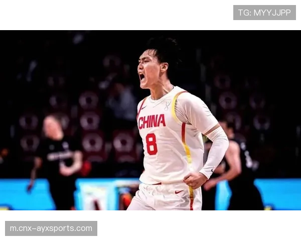 赵睿担任后场攻坚点 身体对抗优势应对日本后卫群